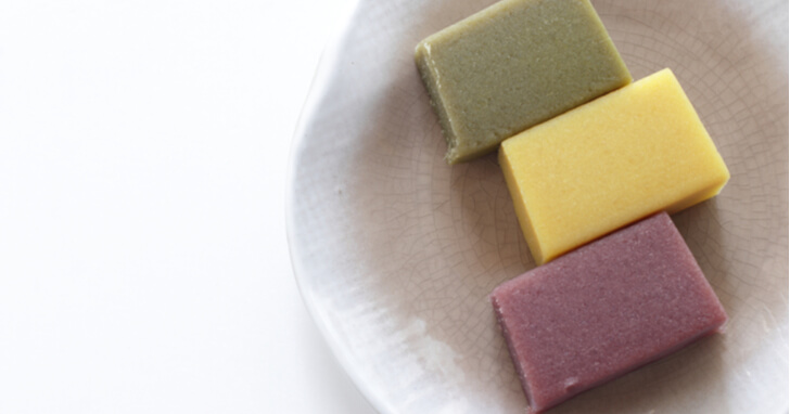 伝統ある和菓子の菓子折り｜落ち着いた印象で信頼回復をサポート