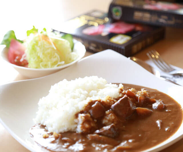 【覇楼館】《岐阜県》覇楼館・飛騨牛カレー6食セット