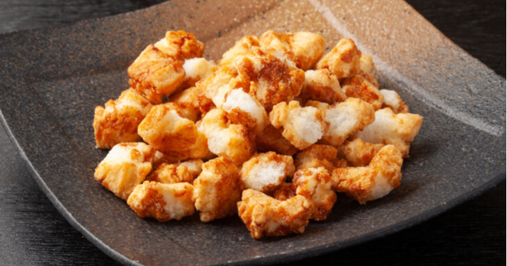 第2位｜サクッと小腹を満たす【米菓（おかき・煎餅）】